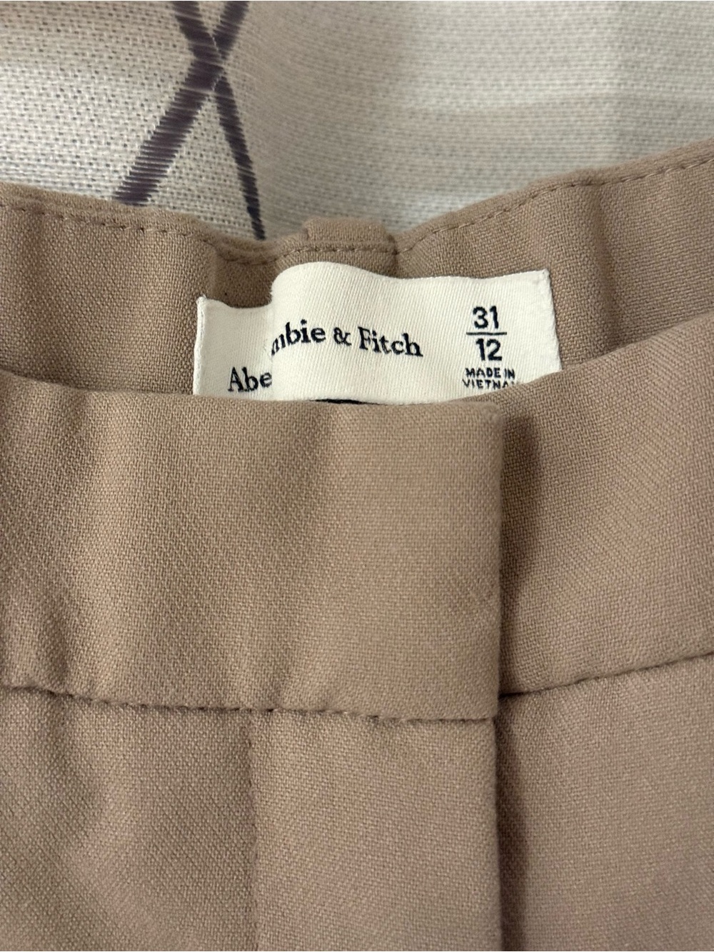 Abercrombie & Fitch Wide Leg Trousers - Khaki - Picture 2 of 5